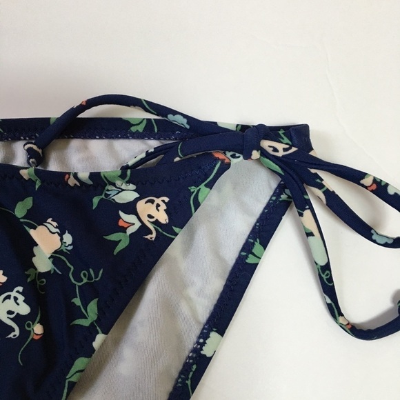 QUICKSILVER Blue Floral Side-Tie String Bikini Bottom NWOT - Picture 8 of 13